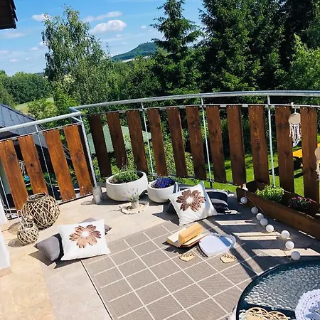 Villa Nibylandia Motylkowa Nowa Wies Grodziska Exterior foto